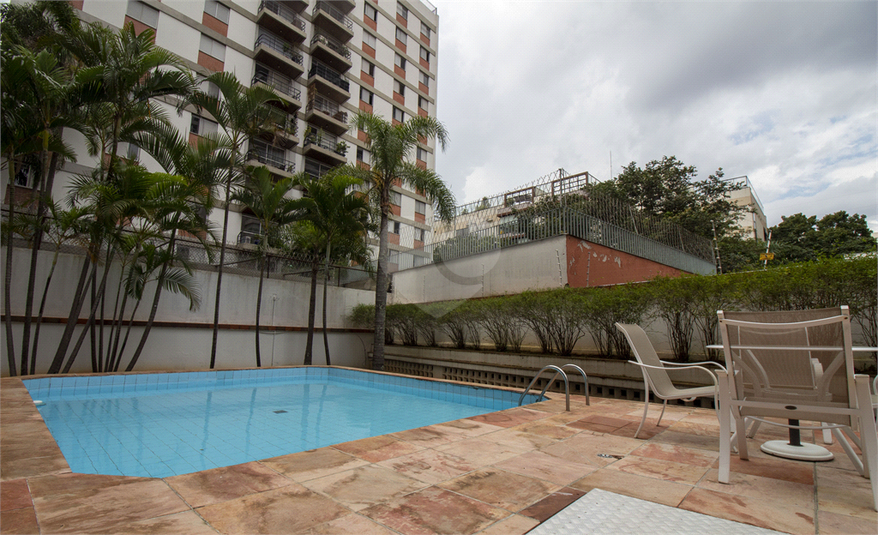 Foto REO641941