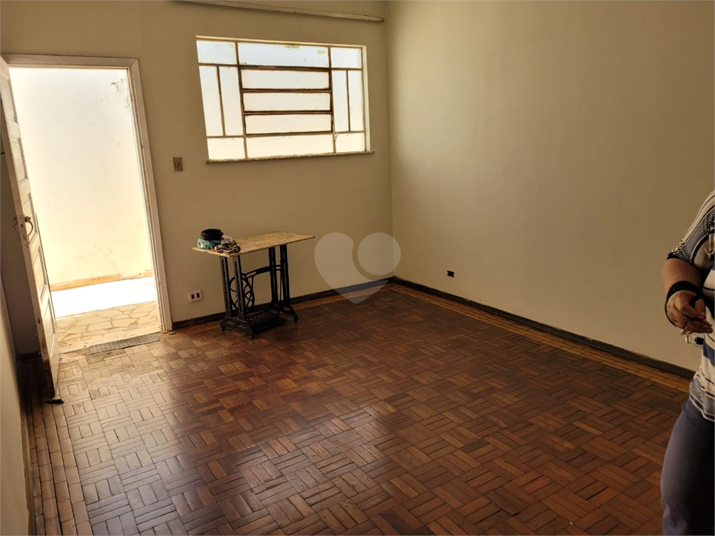 Venda Casa térrea São Carlos Centro REO642025 10