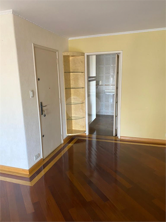 Venda Apartamento São Paulo Santana REO642224 3