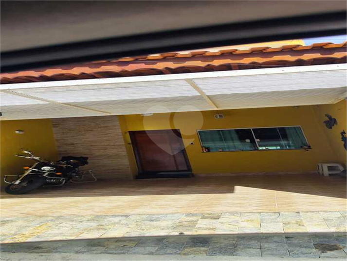 Foto REO642306