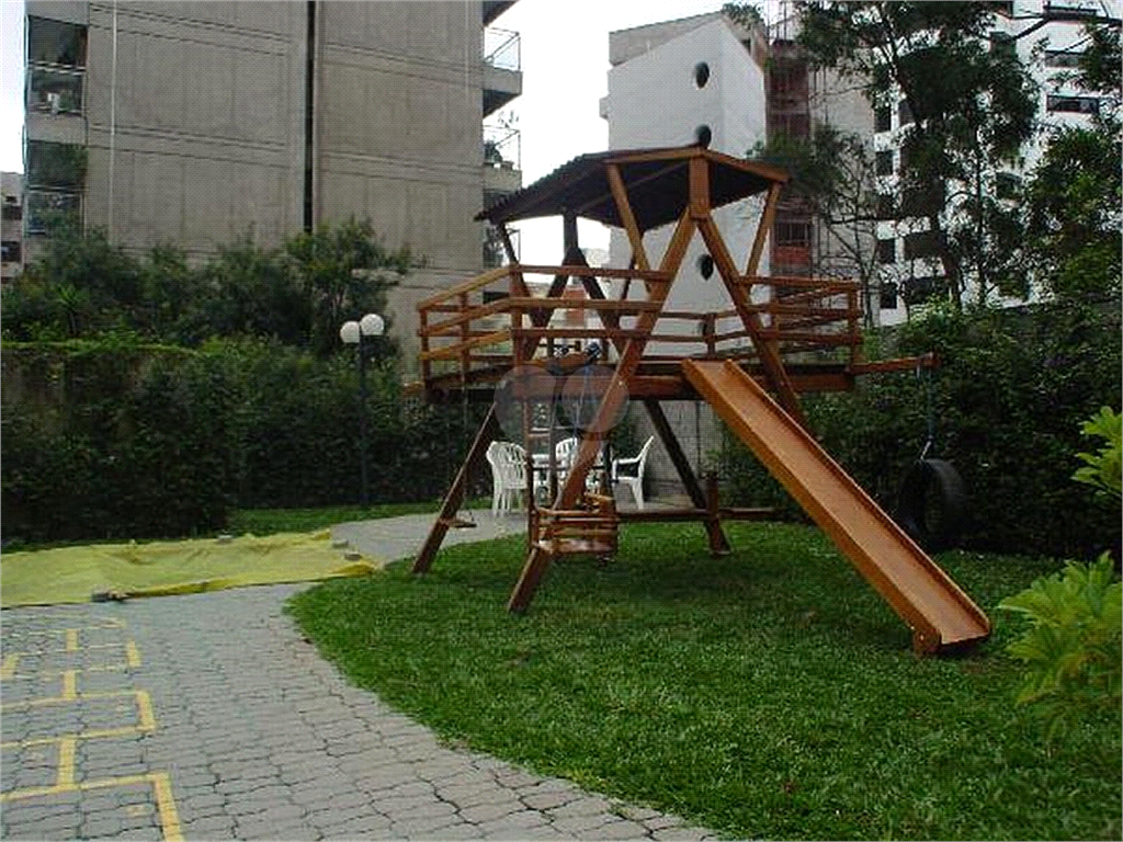 Venda Apartamento São Paulo Real Parque REO643021 16