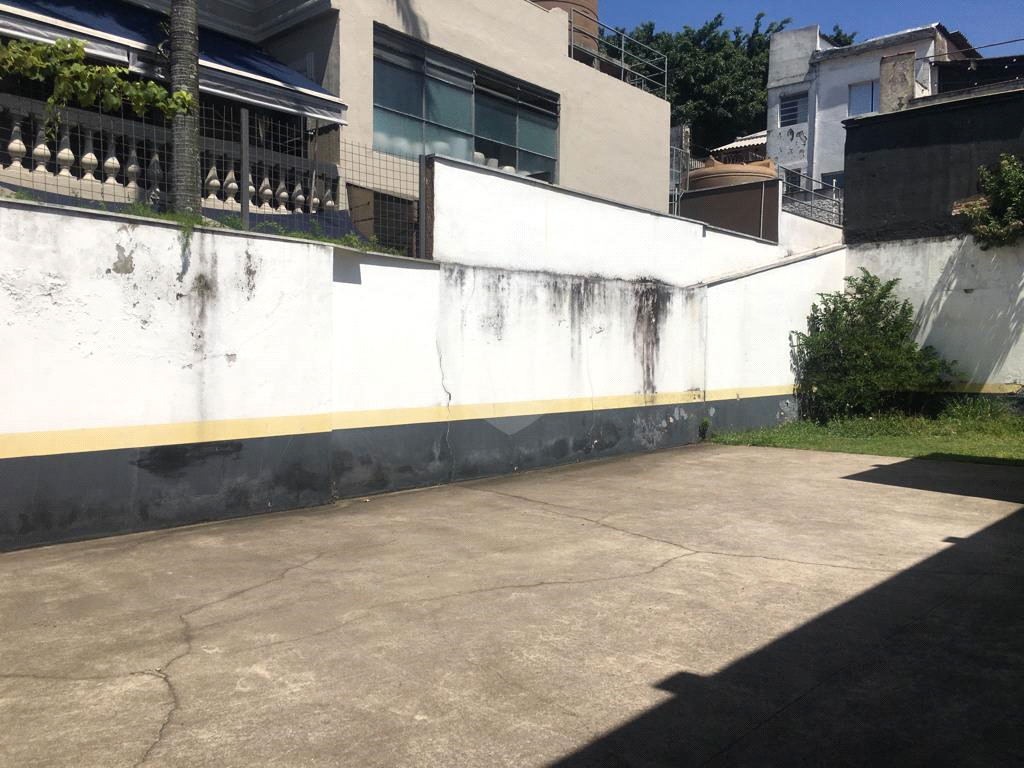 Venda Sobrado São Paulo Bela Vista REO643923 32