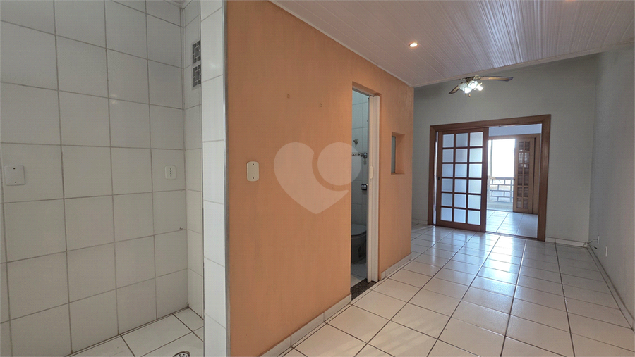 Foto REO646280
