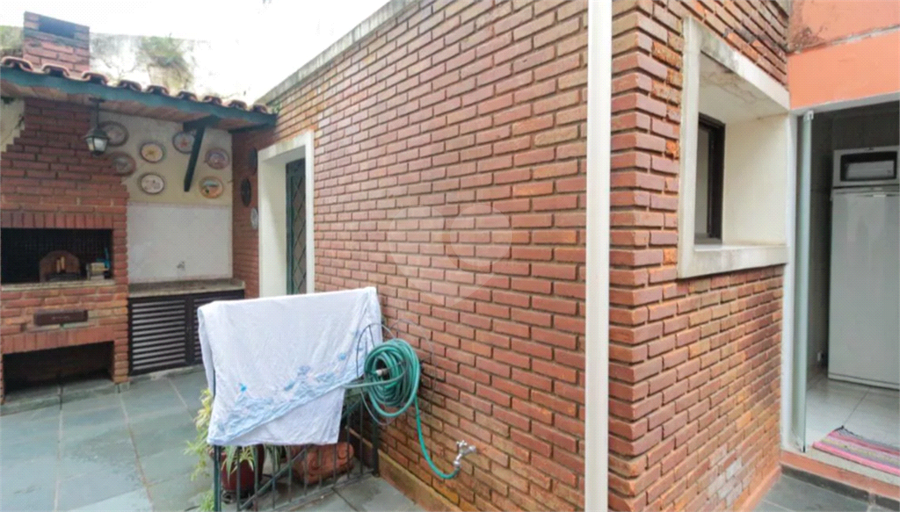 Foto REO646480