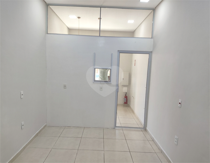 Aluguel Salão Comercial Indaiatuba Centro REO647130 12