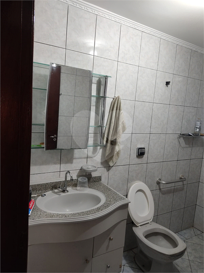 Foto REO647165