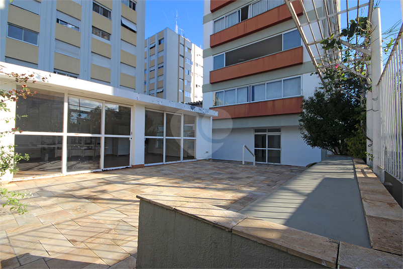 Foto REO647413