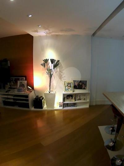 Foto REO64772