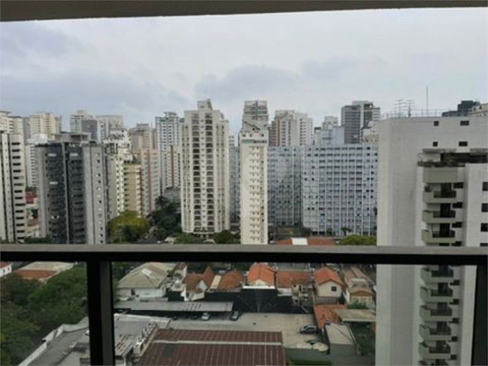 Foto REO648420