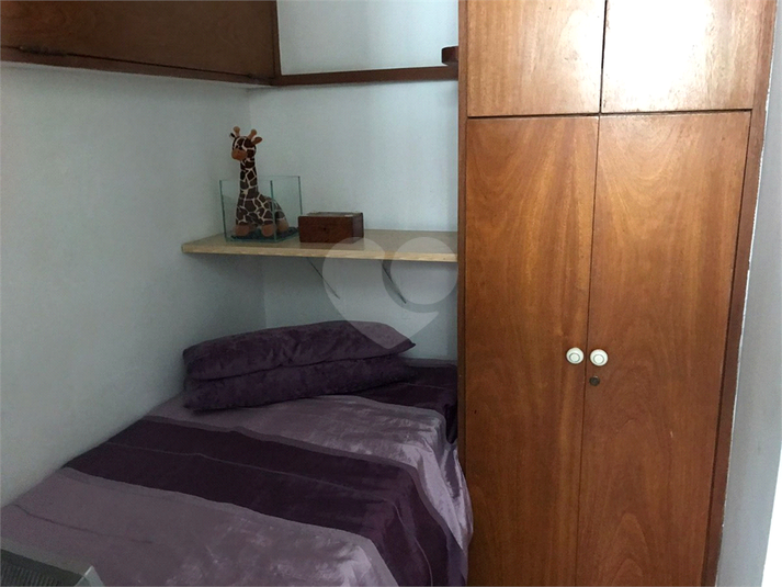 Foto REO649248