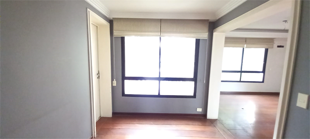 Venda Apartamento São Paulo Real Parque REO649252 10