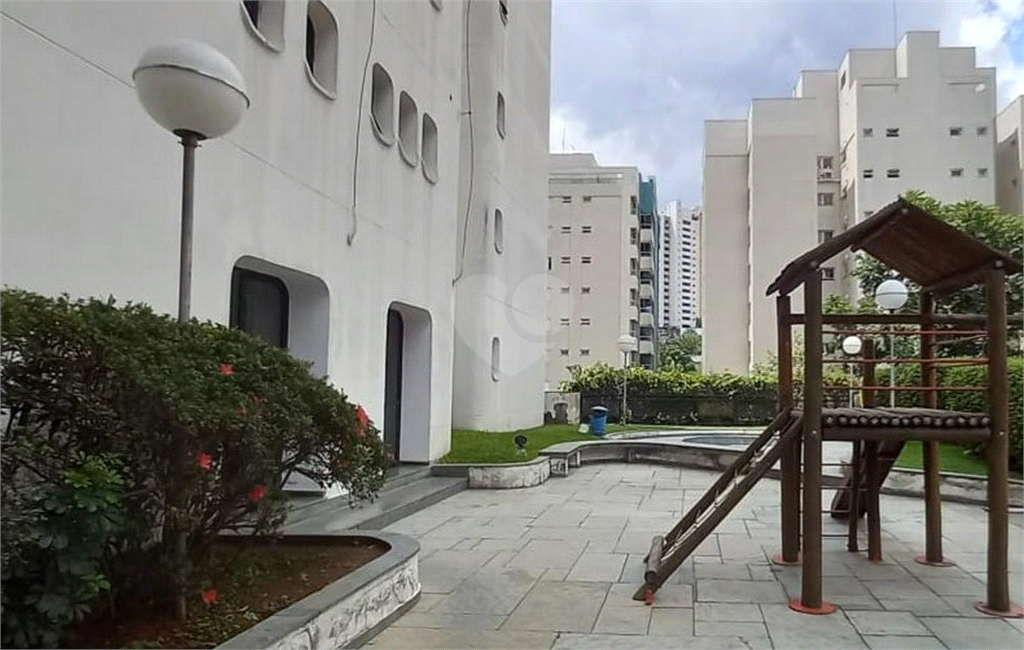 Venda Apartamento São Paulo Real Parque REO649252 42