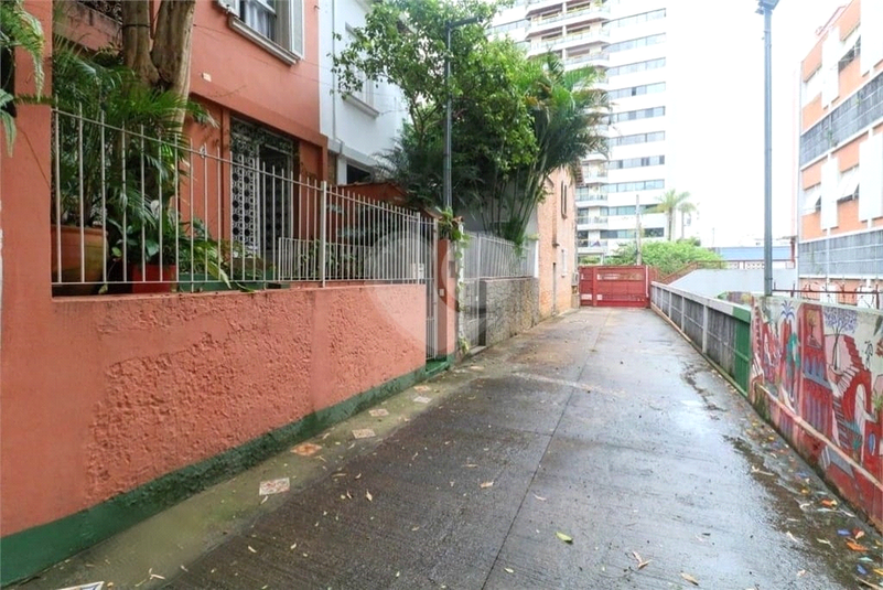 Foto REO650456