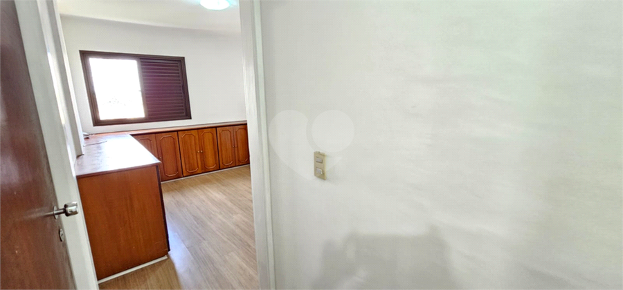Foto REO65054