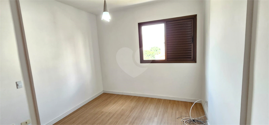 Foto REO65054