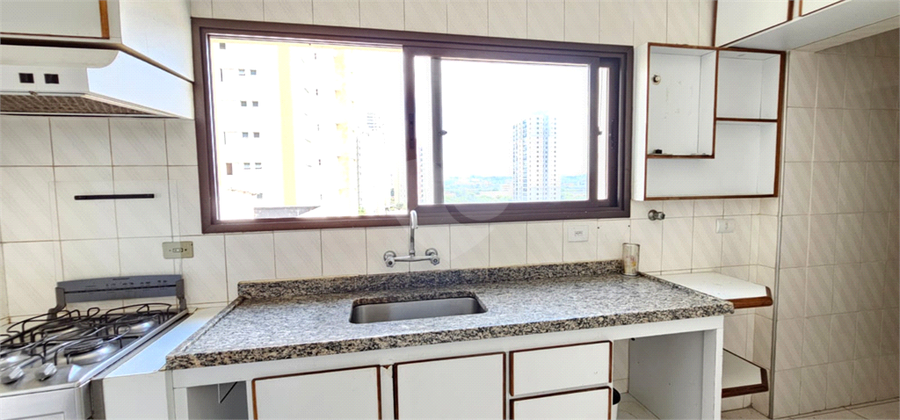 Foto REO65054