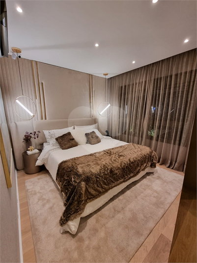Foto REO650736