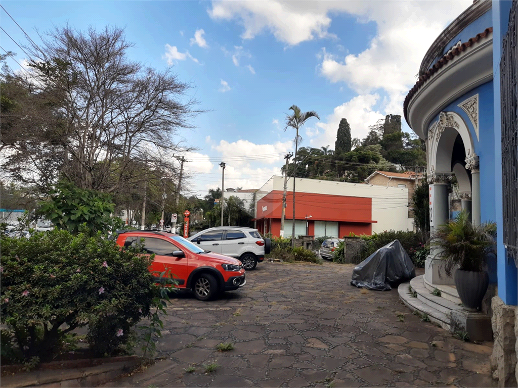 Venda Sobrado São Paulo Pacaembu REO651165 30