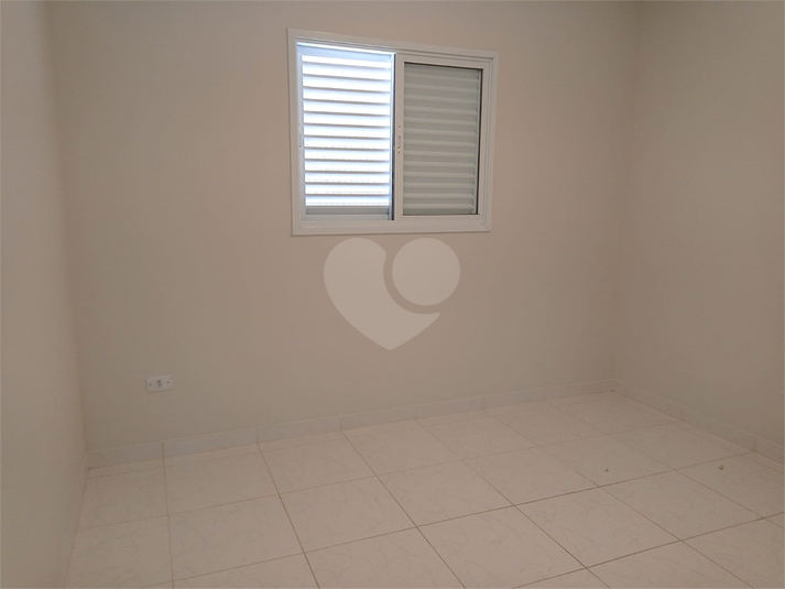 Foto REO651335