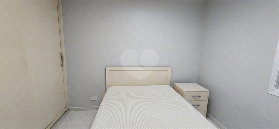 Foto REO651430