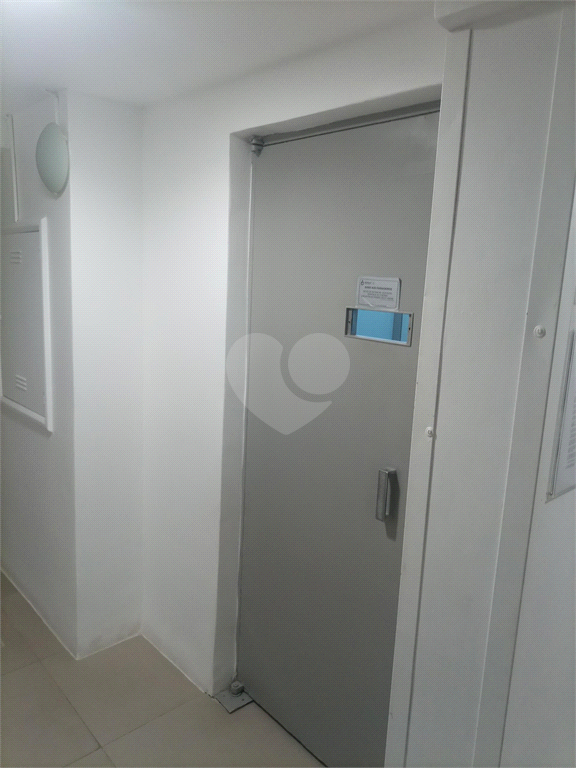 Venda Apartamento Porto Alegre Centro Histórico REO651501 13