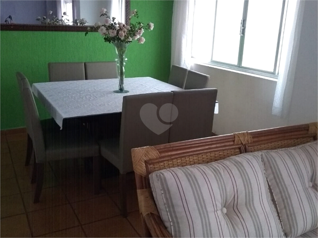 Venda Condomínio Guarujá Vila Alzira REO651536 4