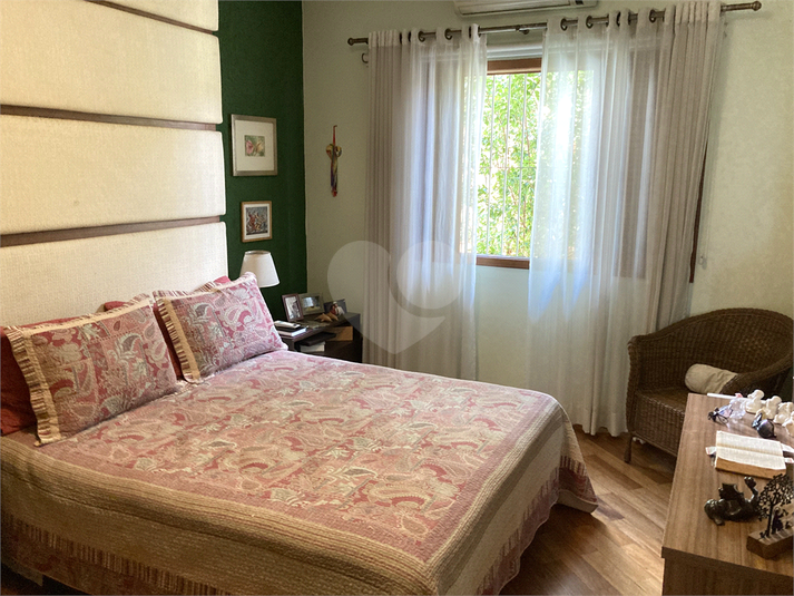 Foto REO651615