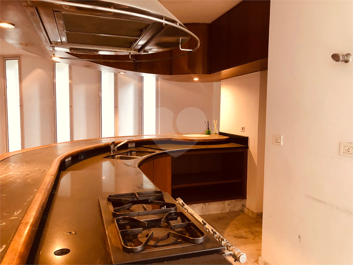 Venda Apartamento São Paulo Cerqueira César REO651716 23