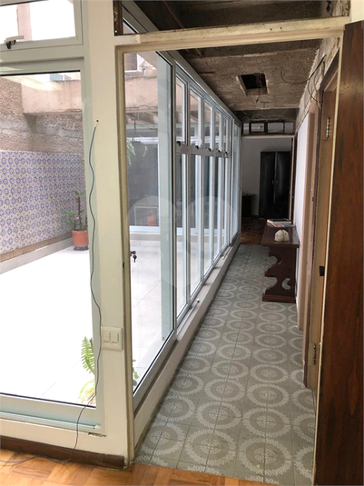 Foto REO651847