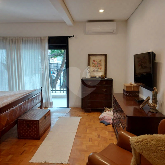 Foto REO651944