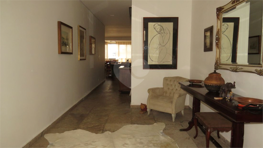 Foto REO651944