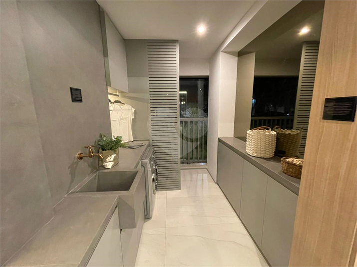 Venda Apartamento São Paulo Campo Belo REO652097 24
