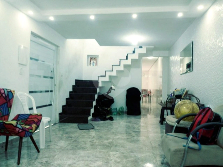 Foto REO652157