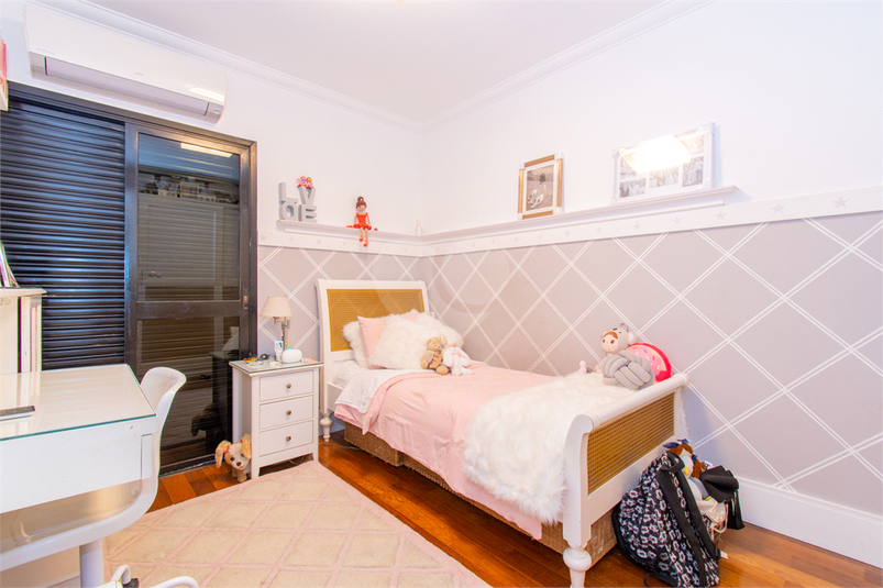 Foto REO652423