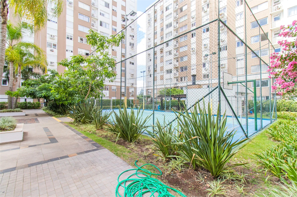 Venda Apartamento Canoas Centro REO653615 25