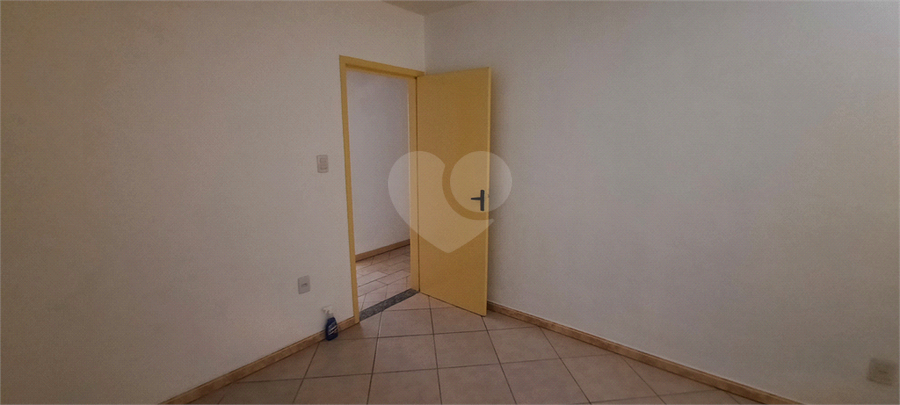 Foto REO653911