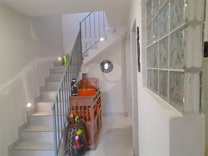 Foto REO654067