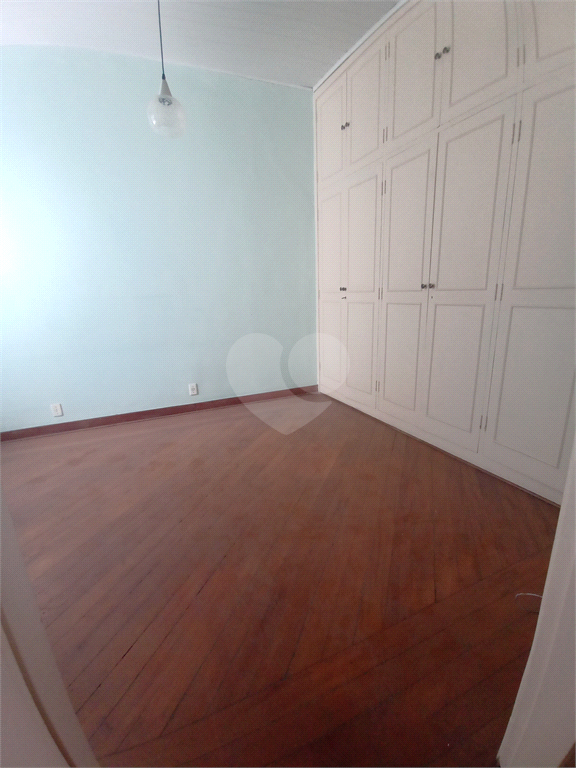 Venda Condomínio São Paulo Santana REO654773 13