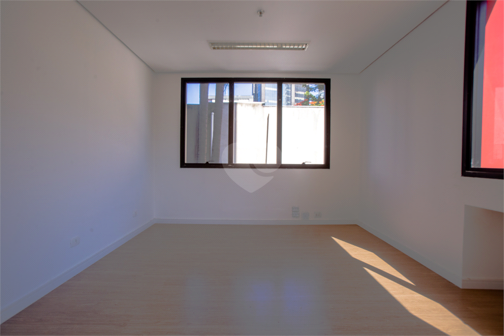 Venda Salas São Paulo Pinheiros REO655882 4