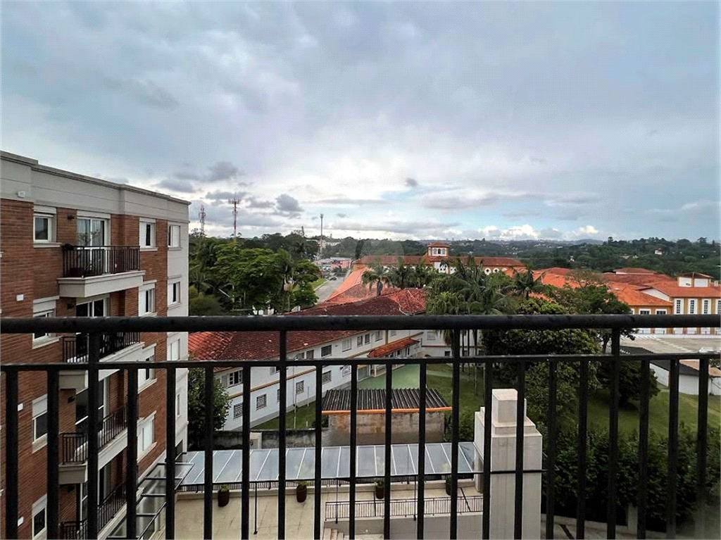 Venda Apartamento Cotia Granja Viana REO656465 34