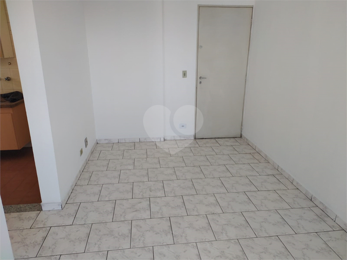 Venda Apartamento São Paulo Santana REO656918 6