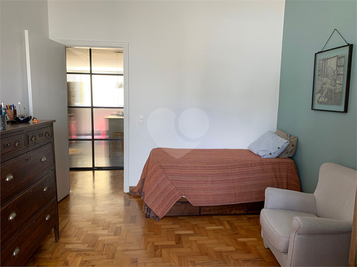 Foto REO657156