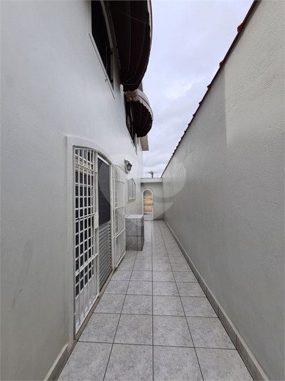 Foto REO657420