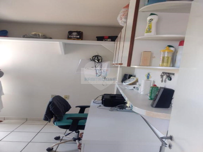 Foto REO659052