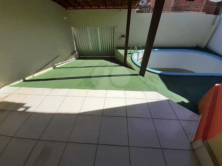 Foto REO659066