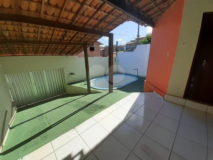 Foto REO659066