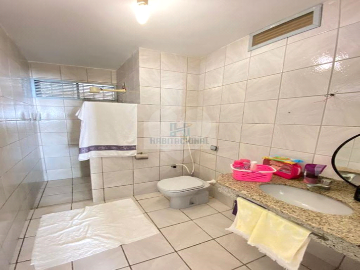 Foto REO659072