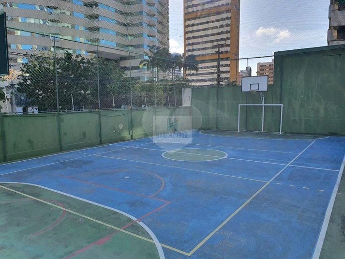 Foto REO659075