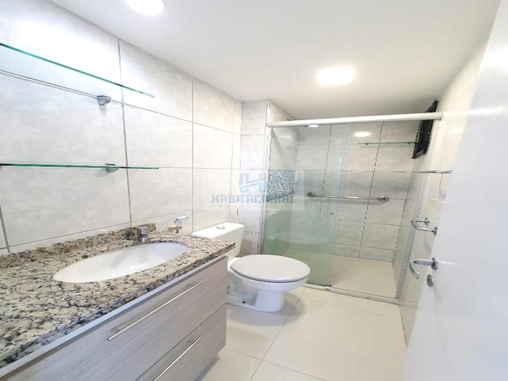 Foto REO659075
