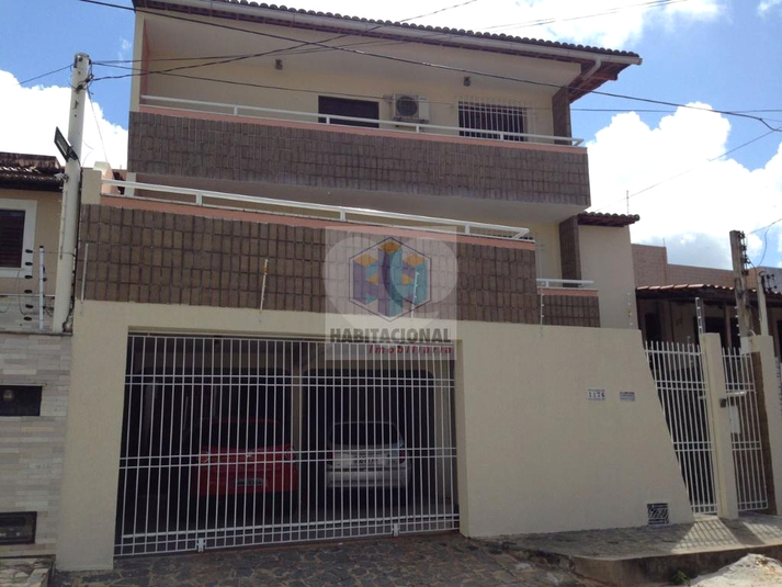 Foto REO659138